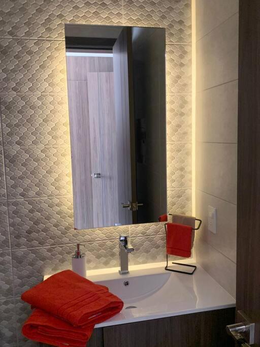Apartamento Confort La Carolina Quito